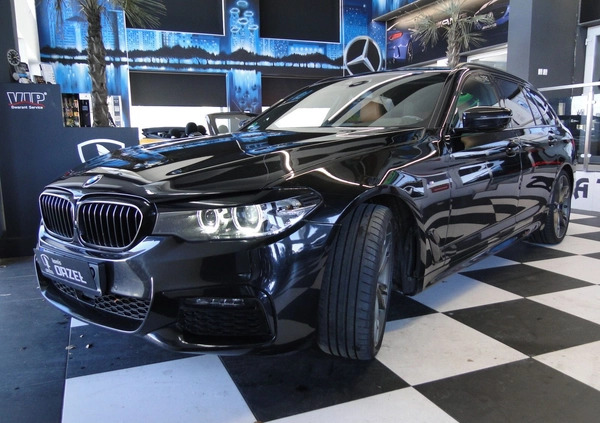 BMW Seria 5 cena 169899 przebieg: 115421, rok produkcji 2019 z Wielichowo małe 704